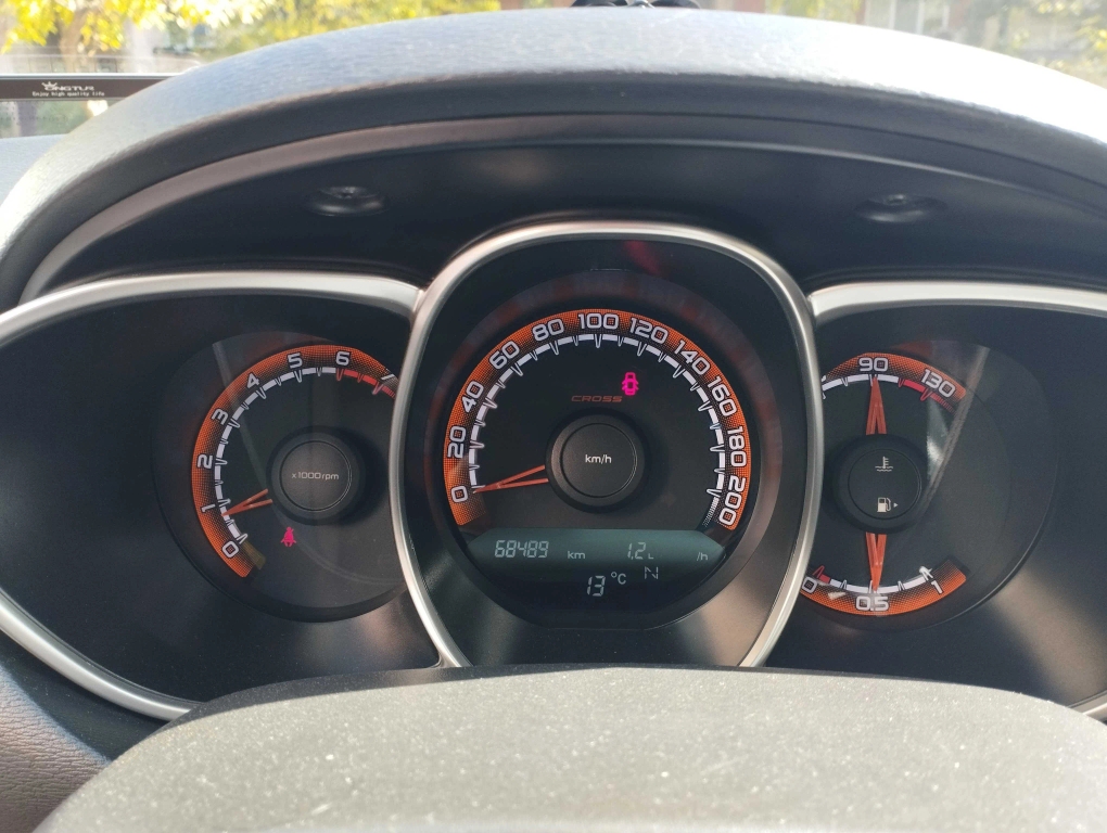 LADA VESTA CROSS Sedan 2019, 69000 пробег