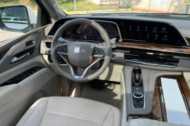 Sotaman, Cadillac Escalade 600