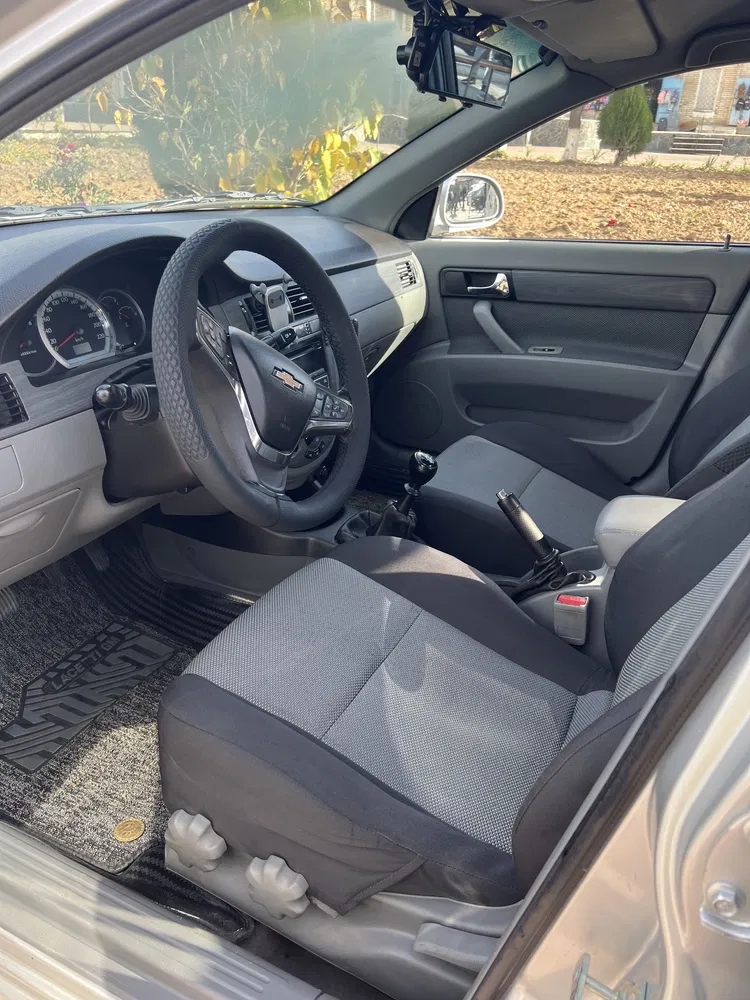 Chevrolet Lacetti