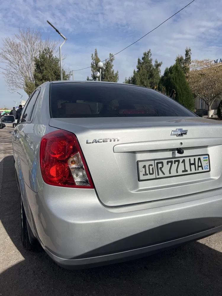 Chevrolet Lacetti