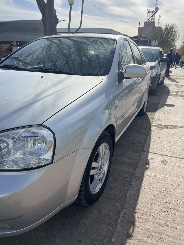 Chevrolet Lacetti