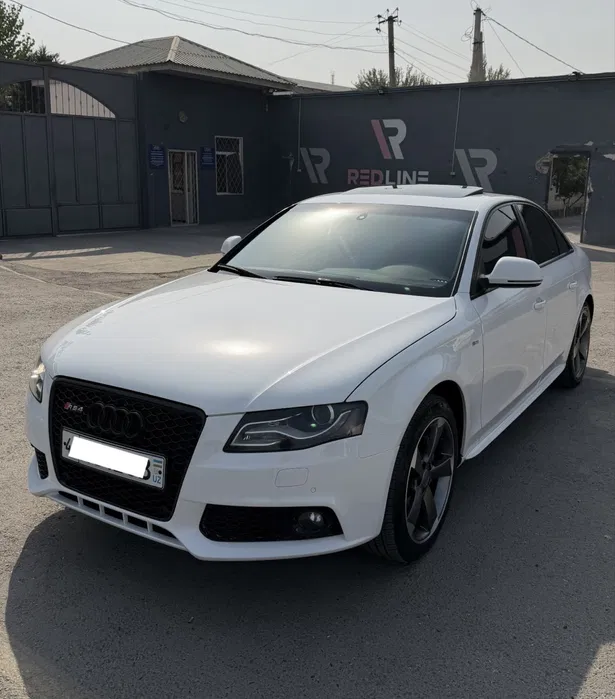 AUDI A4 S-line 3.2 Quattro