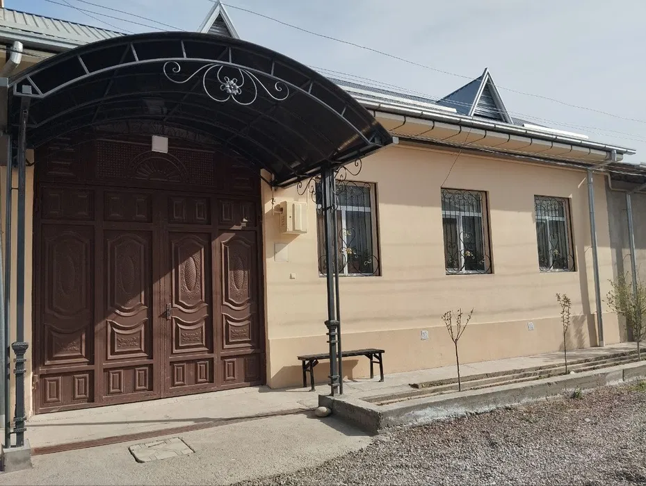 Uy sotiladi 4 sotix onqorg