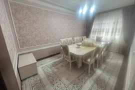 Sotaman, Yunusobod-5 kvartal. 3xonali uy