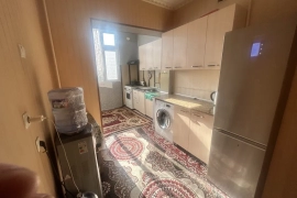 Sotaman, Yunusobod-5 kvartal. 3xonali uy