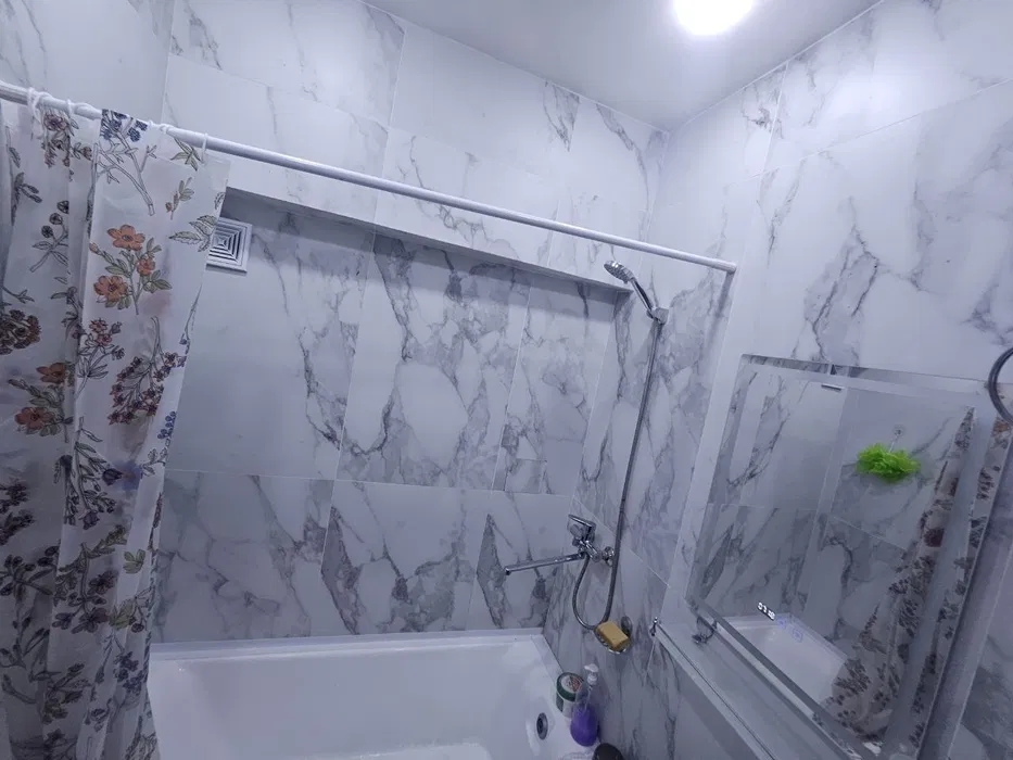 Яшнобод тумани, Авиясозлар ҳудудида жойлашган 2 хонали 60 м² уй сотилади.