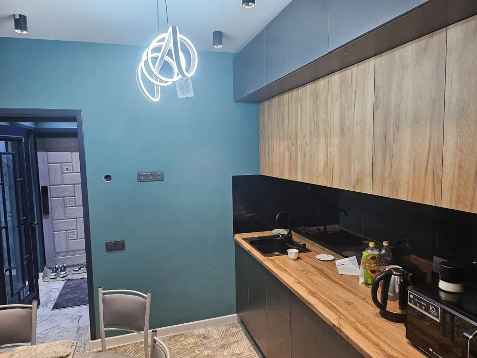 Яшнобод тумани, Авиясозлар ҳудудида жойлашган 2 хонали 60 м² уй сотилади.