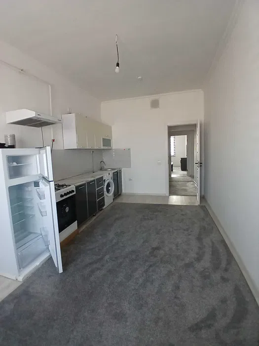 Sergeli Yangi Darxon 3 xona 2ta spalni bor oilaga beriladi.