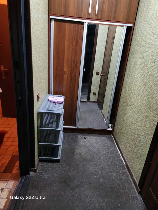 Тошкент шаҳри, Чилонзор 20-кварталда жойлашган 1 хонали квартира сотилади.