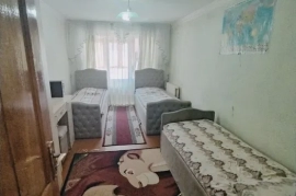 Продам, Тошкент шаҳри, Чиланзар туманида 3 хонали квартира сотилади.