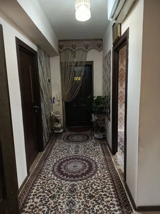 Srochna 3 xona uy sotiladi Ĝishtli uy