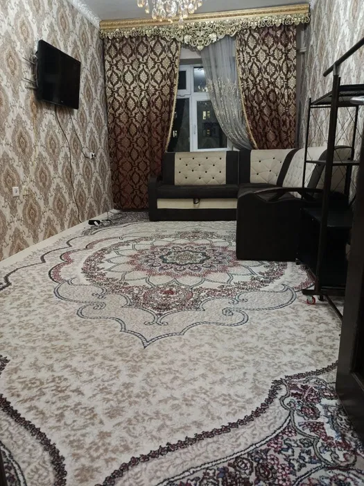 Srochna 3 xona uy sotiladi Ĝishtli uy