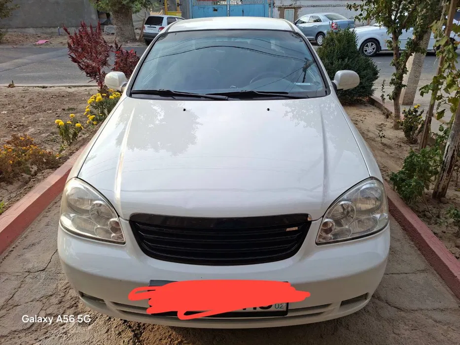 Продаю срочно авто