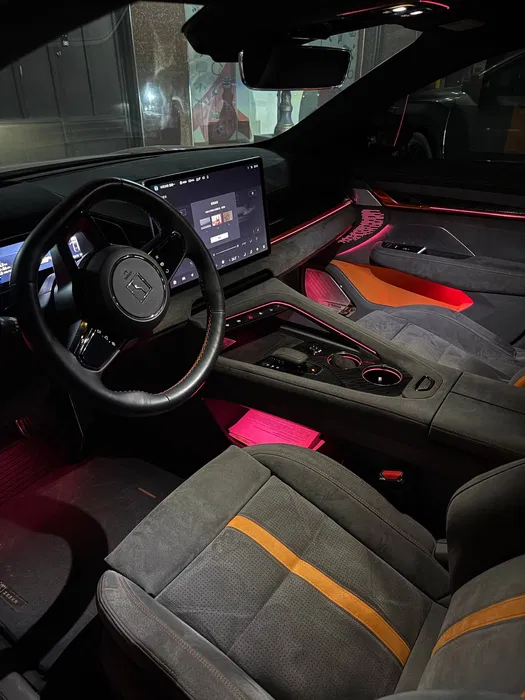 Продаю Zeekr 001 Z 