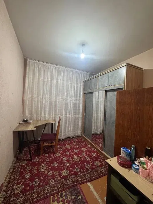 Продаётся квартира! Юнусабадский р-он 6 кв, 2/4/4