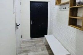 Sotaman, Продаю 2 комнатную Панельный Оханграбо