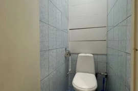 Sotaman, Продаётся 2 комнатная квартира Мирзо Улугбекски Налог!