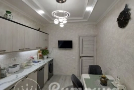 Sotaman, Продаётся 2-комнатная квартира, Паркент