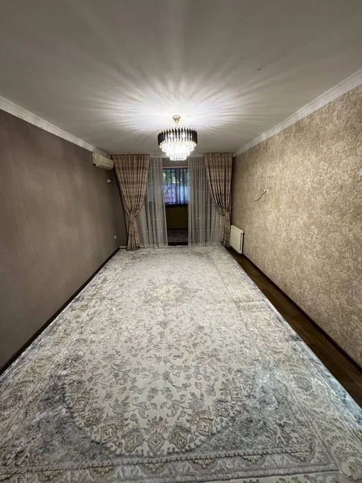 Сотилади Чилонзор 9 квартал 2 хонали