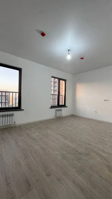 Яшнабадский район. Assalom Sohil. 2х ком. Новостройка