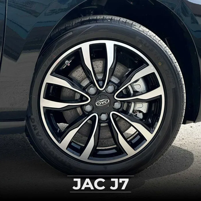 JAC J7 Sedan skidka narxlarda olishga ulgurib qoling