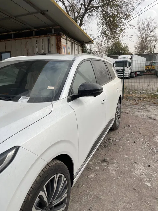 DONGFENG 008 restayling 2026