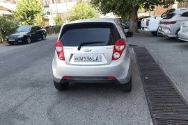 Sotaman, Яхши ҳолатда Spark сотилади.