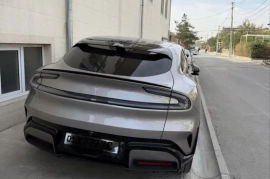 Продам, Xiaomi YU7 2025, full