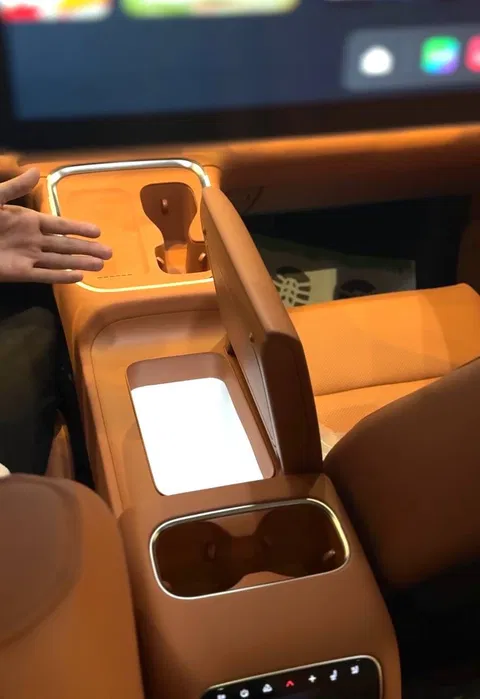 Leapmotor c16 massajli