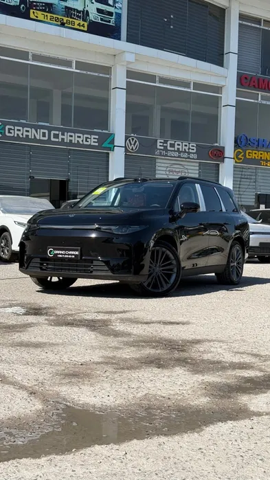 LEAPMOTOR C16 2026 qora