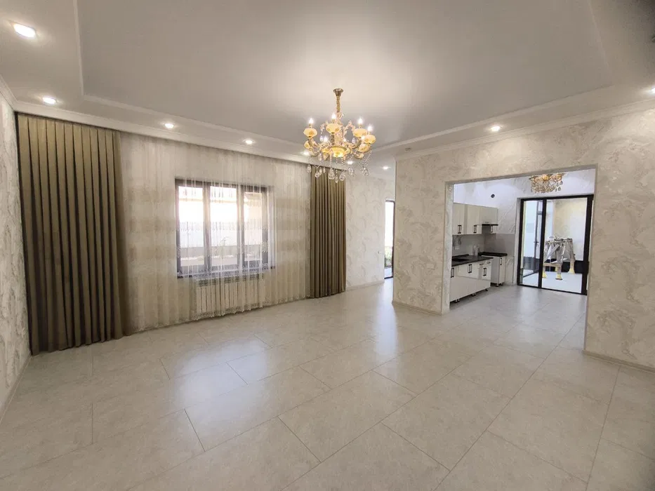 Лимонад. 2,5 сотих эр участкаси бўлган уй сотилади. 2 қаватли уй.