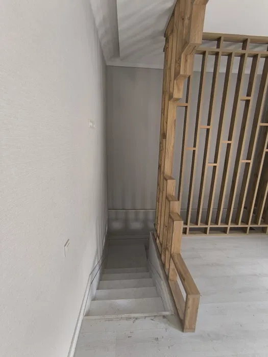 Новый евро коттедж.Сергели. 1,2 сотки. ДВА санузла въезд для авто