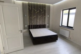 Продам, Новый евро коттедж.Сергели. 1,2 сотки. ДВА санузла въезд для авто