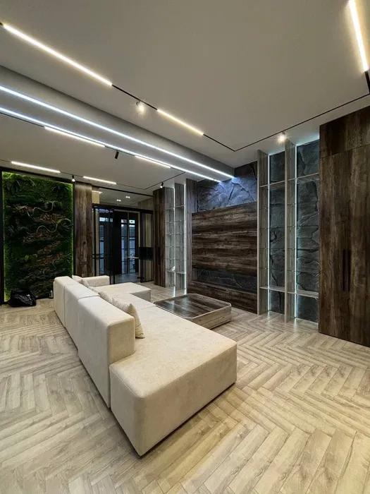 Район: Мирзо-Улугбекский Ориентир: Центр Луначарского Участок: 2 сотк