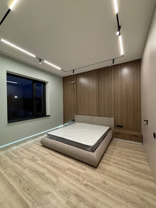 Район: Мирзо-Улугбекский Ориентир: Центр Луначарского Участок: 2 сотк