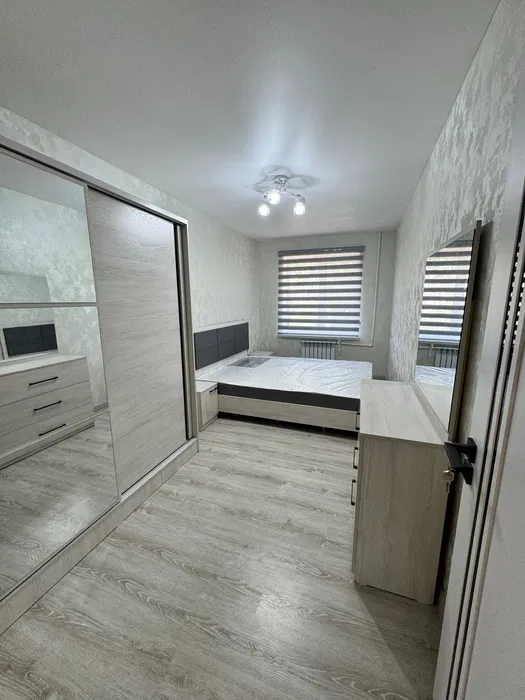 2в3/3/4 Сампи,Корзинка,мебель и техника,лоджия 2х6,ближ метро БИЙ.Своя