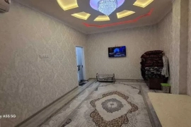 Продам, Parkent plaza 3хонали зор нархда шошилин кадастр бор Паркентский 81м2;