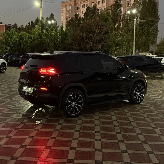 Tracker 2 premier Fulll navarot toshkenda bitta