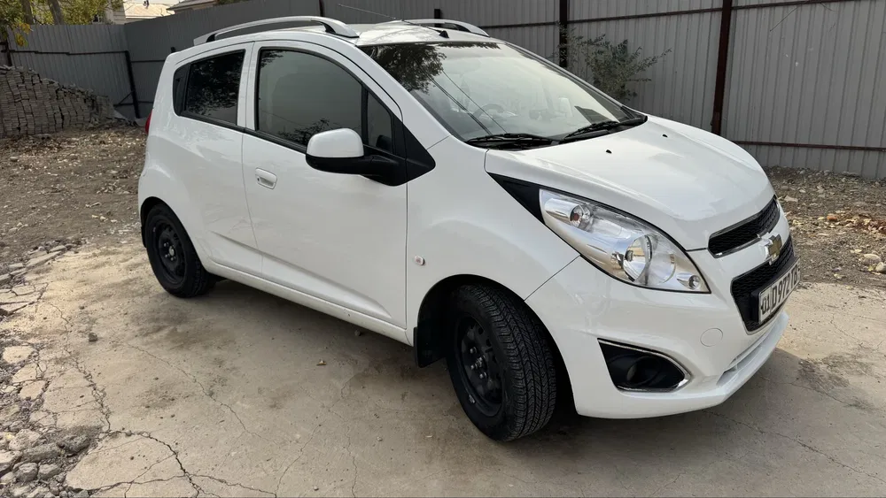 Spark 2020 yil 4 poz avtomat