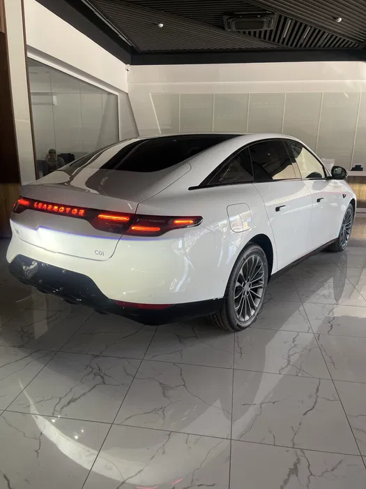 Leap motor c01 gibrid 2-pozitsiya