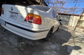 Sotaman, Продается BMW 523 i