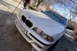 Sotaman, Продается BMW 523 i