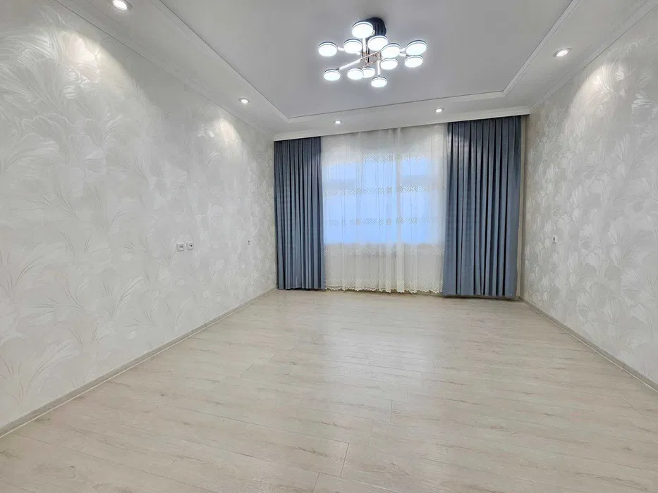 Сергели районда 8 худуд 2/1/7 уй сотилади. Срочно.