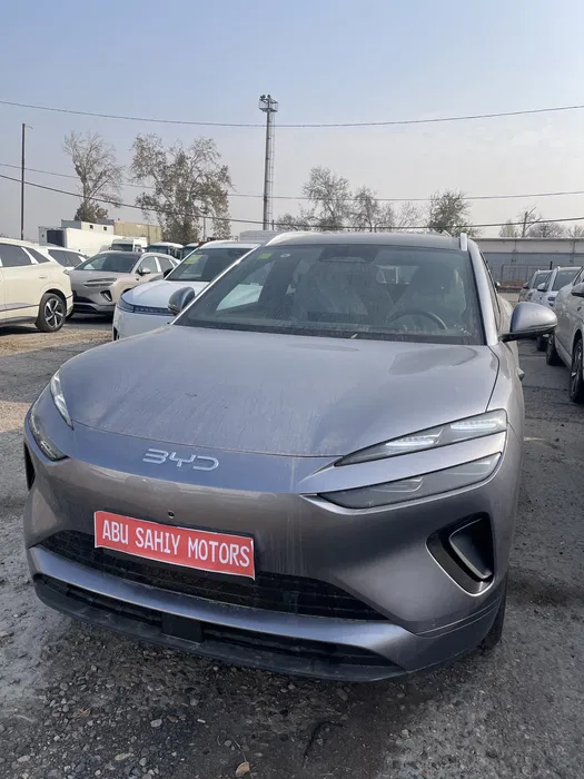 BYD Sealion 06 toshkent avtosalonda