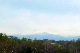 Sotaman, Квартира на Дархане, Вид на горы. Уютная квартира в центре города.