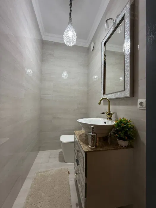 Продажа ЖК Новомосковская Мирзо улугбек р-н 4/1-0/8 115м2