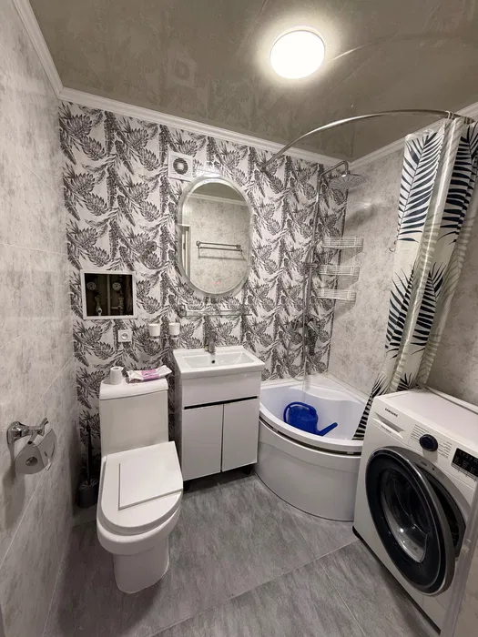 Сдаю квартиру 3*4/4/4 на Кадышева с авторским ремонтом на долгий срок