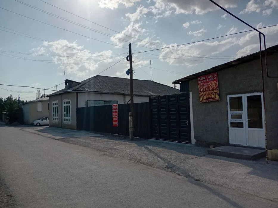 Уй сотилади 5 сотик