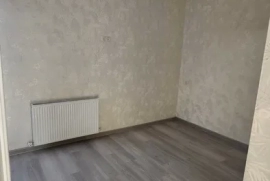 Продам, Назарбек катта иттифокда ховли