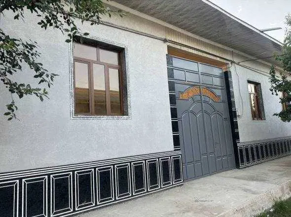 5 хона 8 сотокдан иборат булган ховли сотилмокда + 6подвал